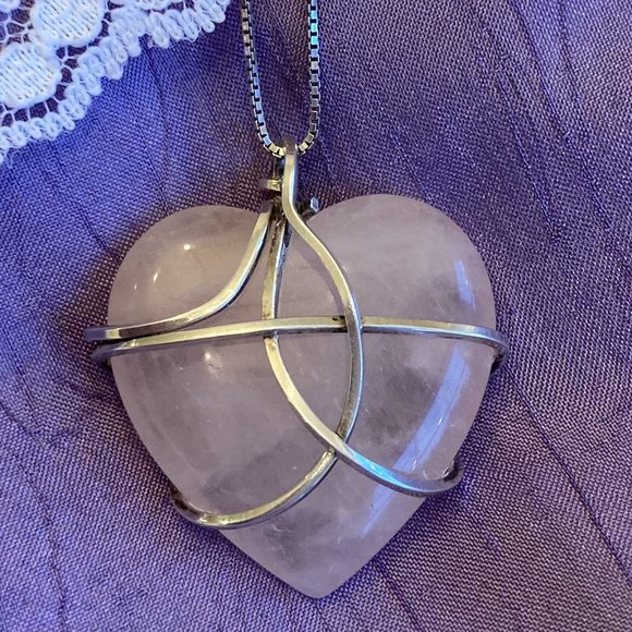 Pink Rose Quartz & Silver Heart Pendant Necklace - Picture 9 of 10